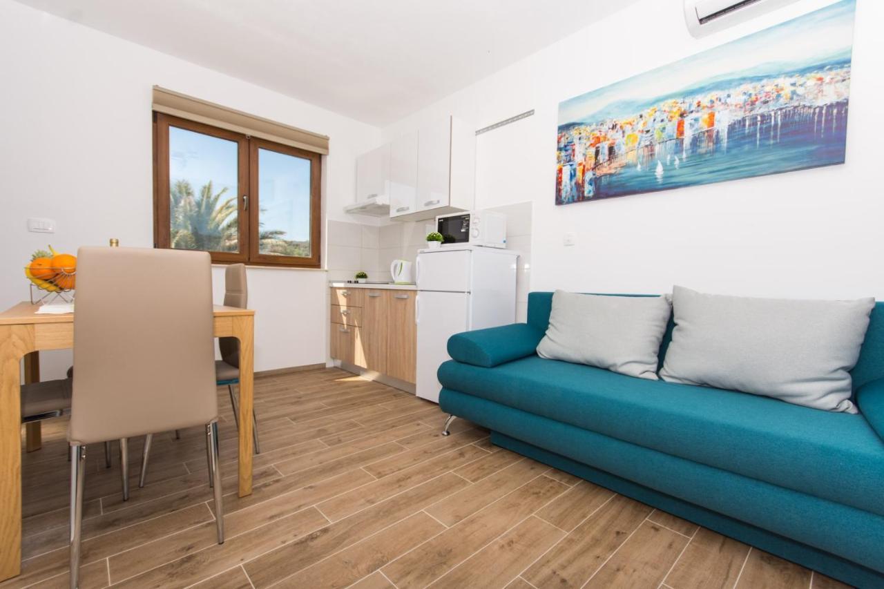 Villa La Drvenik Veli Room photo
