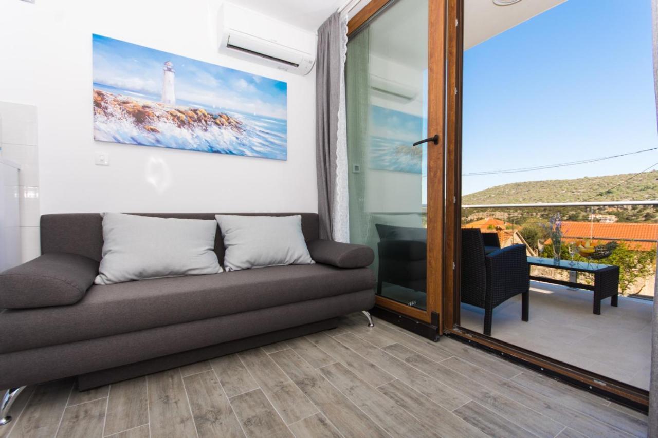 Villa La Drvenik Veli Room photo