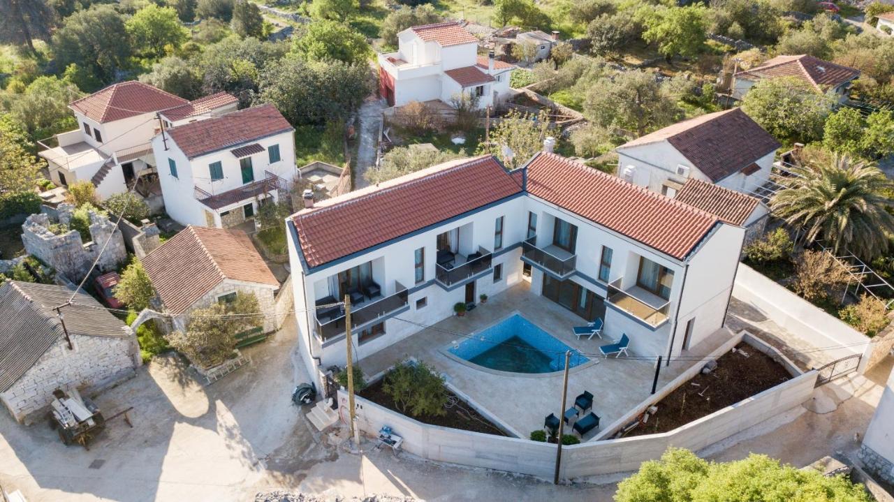 Villa La Drvenik Veli Exterior photo